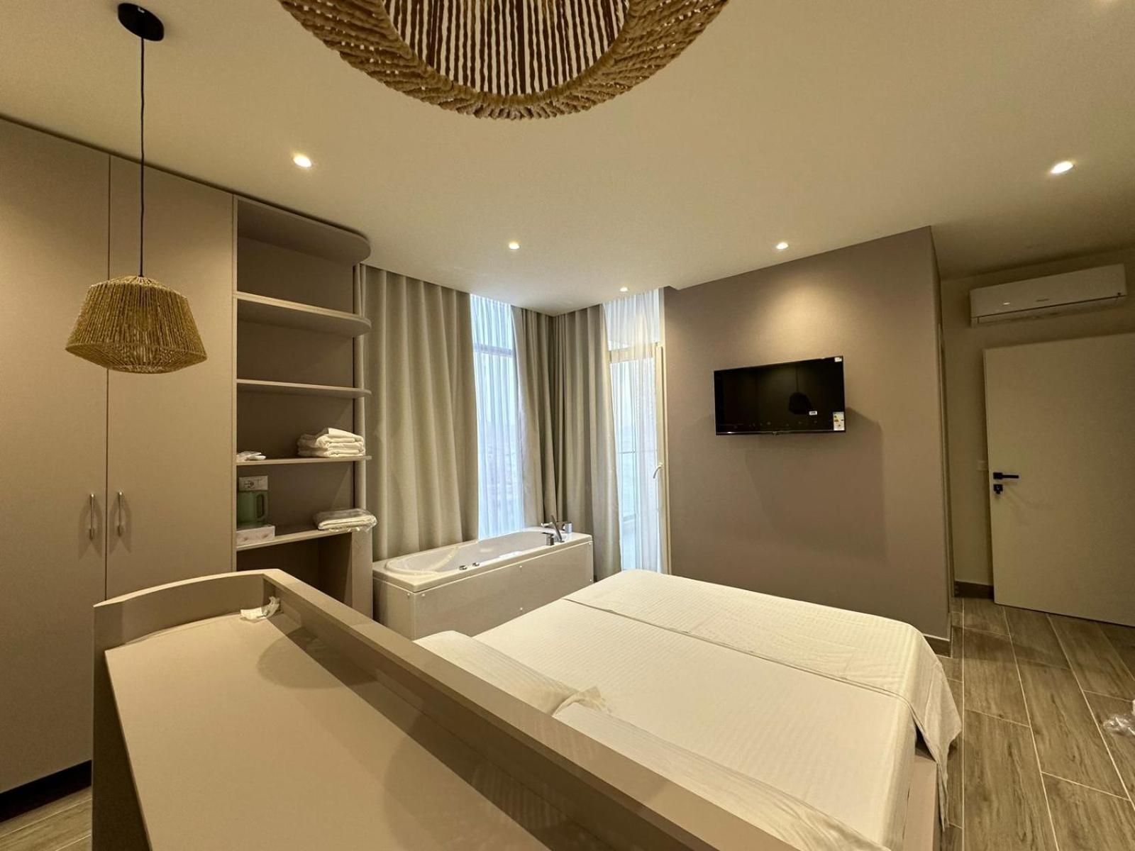 Oni Rooms Saranda 外观 照片